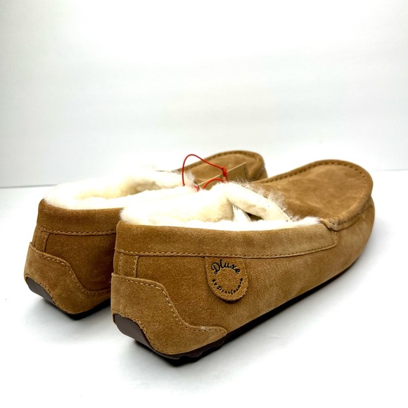 Dearfoams Women’s Dluxe Fernie Genuine Shearling Moccasin Slippers Tan 6 - Picture 8 of 9